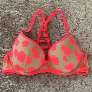 Pink Victoria’s Secret bra size 36C